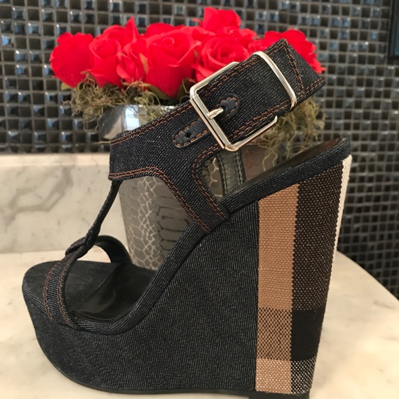 Authentic Burberry denim checkered wedge sandals - Picture 8 of 17